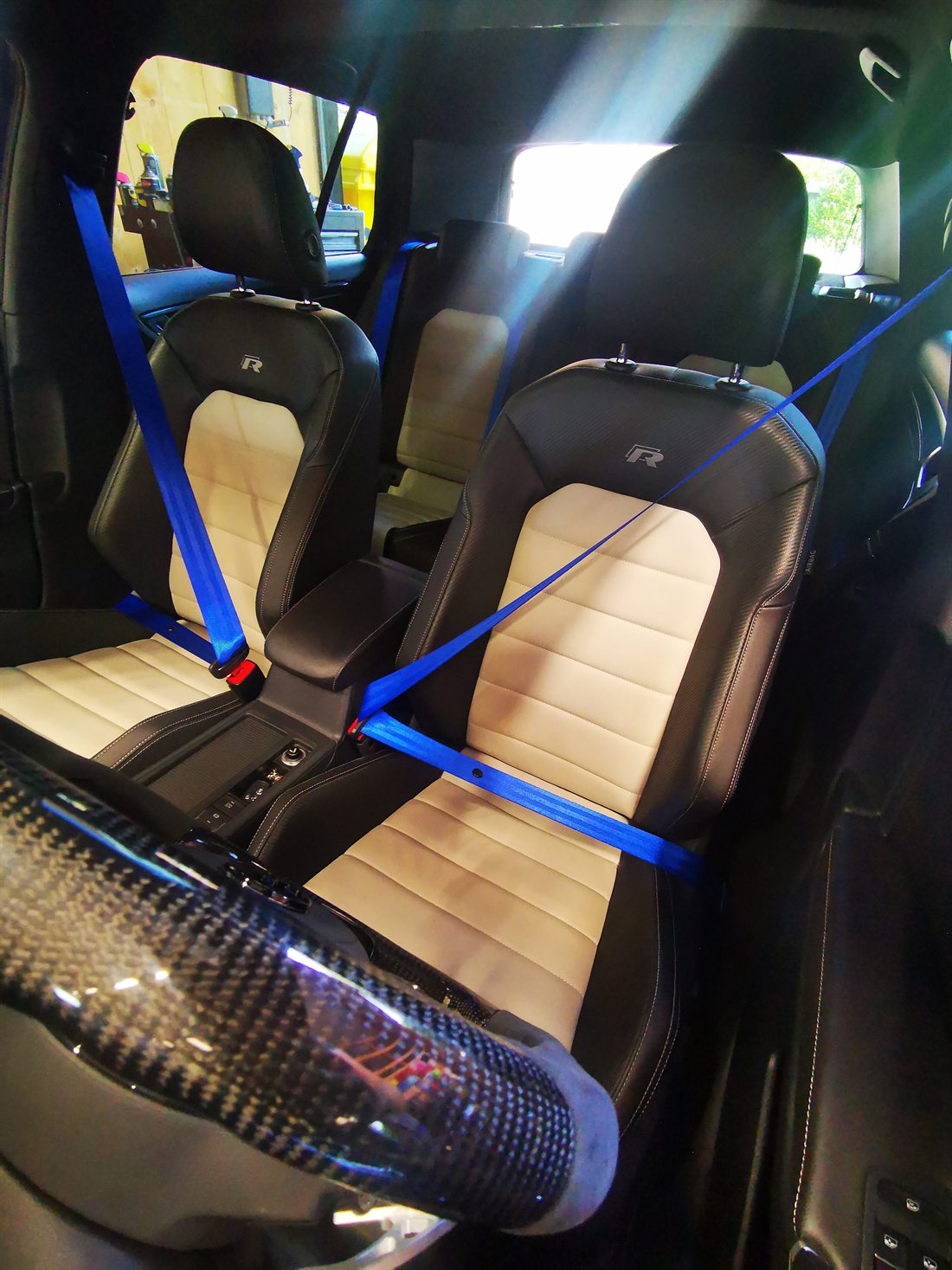 Vorschaubild: vernähtes Clubsport-Netz im Fahrzeug